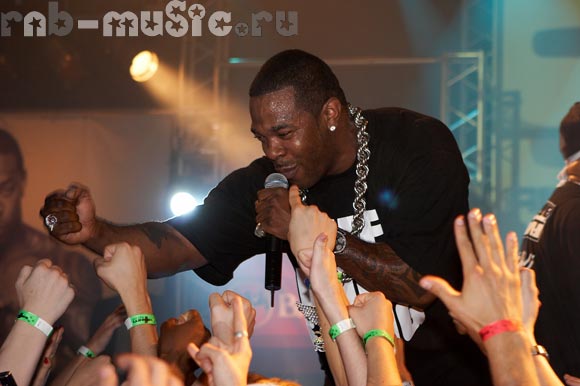  Busta Rhymes @  & Infiniti